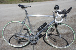 Vintage Cannondale R900 road bike
