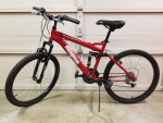 Mongoose Standoff boy mountain bike, full suspension, red 24-inch