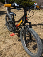 Kids' Trek Precaliber 20" Bike