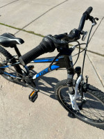 Trek MT 60 Kids 20 Inch Aluminum 6 Speed Mountain Bike MTB
