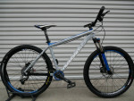 Diamondback Axis Sport - 27.5 Wheels - Hydraulic Disc Brakes