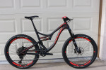 2019 Pivot Mach 4 V2 Carbon Full Suspension Mountain Bike Large 2 ride
