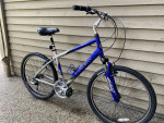 Trek "Navigator 200" Aluminum Frame Hybrid Comfort Bike (18.5” Frame)