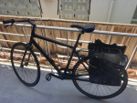 Trek District S 56cm with panniers