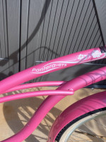 Micargi pantera GTS Woman’s Pink cruiser w-basket and Springer front