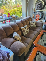 7 ft sofa