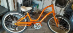 Electra Townie 7D Step-Thru cruiser bike, bicycle 7 speed, like new,
