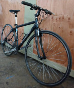 FUJI HYBRID ROAD BIKE 44CM