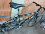 FUJI HYBRID ROAD BIKE 44CM