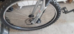 GT Avalanche 1.0 mountain bike, bicycle aluminum frame with disc brake