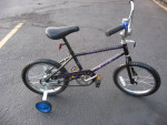 Giant Lightweight boy's BMX kids bike+training wheels for 3-7 y old