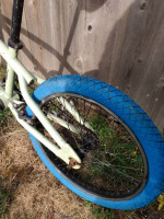 HARO Backtrail X2 bicycle w/14mm axles + NEW set of decals