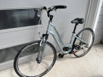 16” Women’s Trek Verve 3 Hybrid Bike