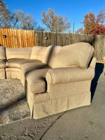 ๐ FREE DELIVERY ! Gorgeous Century N.C. Beige Down Feather Sectional Sofa