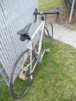 Felt F50 road bike