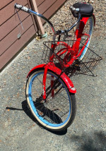Women’s beach cruiser bike