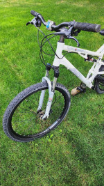 K2 Base 2.0 Full Suspension Mountain Bike
