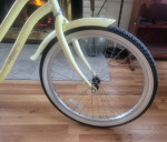 Phat Young ladies Cruiser Daisy 24"