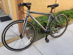 SCHWINN ROAD BIKE  24 SPEEDS TIRE 700C LIKE NEW