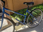 TREK HYBRID BIKE SIZE M TIRE 700C