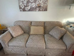 Sofa Couch in excellent condition
