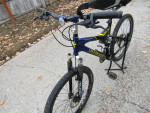 SPECIALIZED MOUNTAIN BIKE