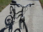 SCHWINN COMFORT CRUISER BIKE