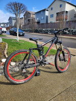 Transition DirtBag Full Suspension (Fromt & Rear)Downhill Bike Medium Size