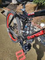 Transition DirtBag Full Suspension (Fromt & Rear)Downhill Bike Medium Size