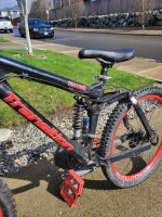 Transition DirtBag Full Suspension (Fromt & Rear)Downhill Bike Medium Size