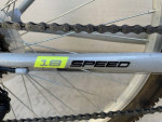 MOUNTAIN BIKE 18 SPEED, ROADMASTER GRANITE PEAK BICYCLE 24" MID-SIZE