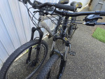 Devinci & specialized mountain bike