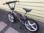 20"INCHES RARE VINTAGE HUFFY RACING BMX BIKE,STU THOMSEN EDITION
