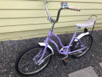20" INCH SCHWINN CHIK RARE VINTAGE BIKE IN GREAT CONDITION