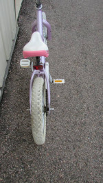 Trek Mystic 16" very good / good. Lilac Metallic