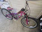Specialized Hotrock 24" Youth mountain bike