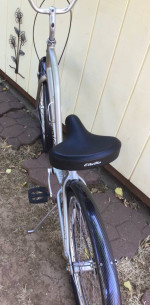 Women’s Electra townie 3sp. city cruiser bicycle !