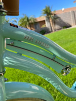 24” Huffy, Nel Lusso Classic Cruiser Bike