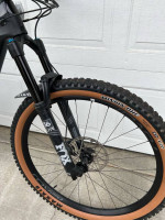 Canyon Strive CF8.0 large mountain bike TRADES