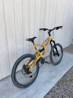 Vintage full suspension Cannondale Gemini 1000 mountain bike