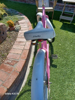 26" Electra Ladies Pink/White Beach Cruiser Like New
