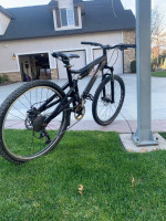 Diamondback 9 speed mountain bike