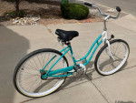 Schwinn Women's Cruiser Bike