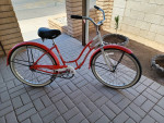 Schwinn Beach Cruiser (1B)