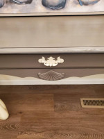 Beautiful Grey Side/ Sofa Table/Entryway