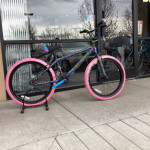 New SE Bikes "PEACEFUL" SO CAL FLYER 24" w/Peace Signs