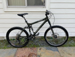 Giant Full Suspension Mountain Bike