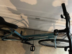 Medium Woman’s Breezer Discovery Hybrid Bike