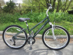 14in Small Cannondale Comfort 400 Women's  Mountain Commuter Bike