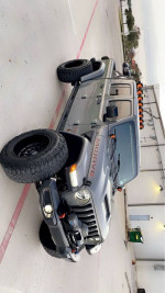 2020 Jeep Gladiator Mojave 4WD  114,000 mi